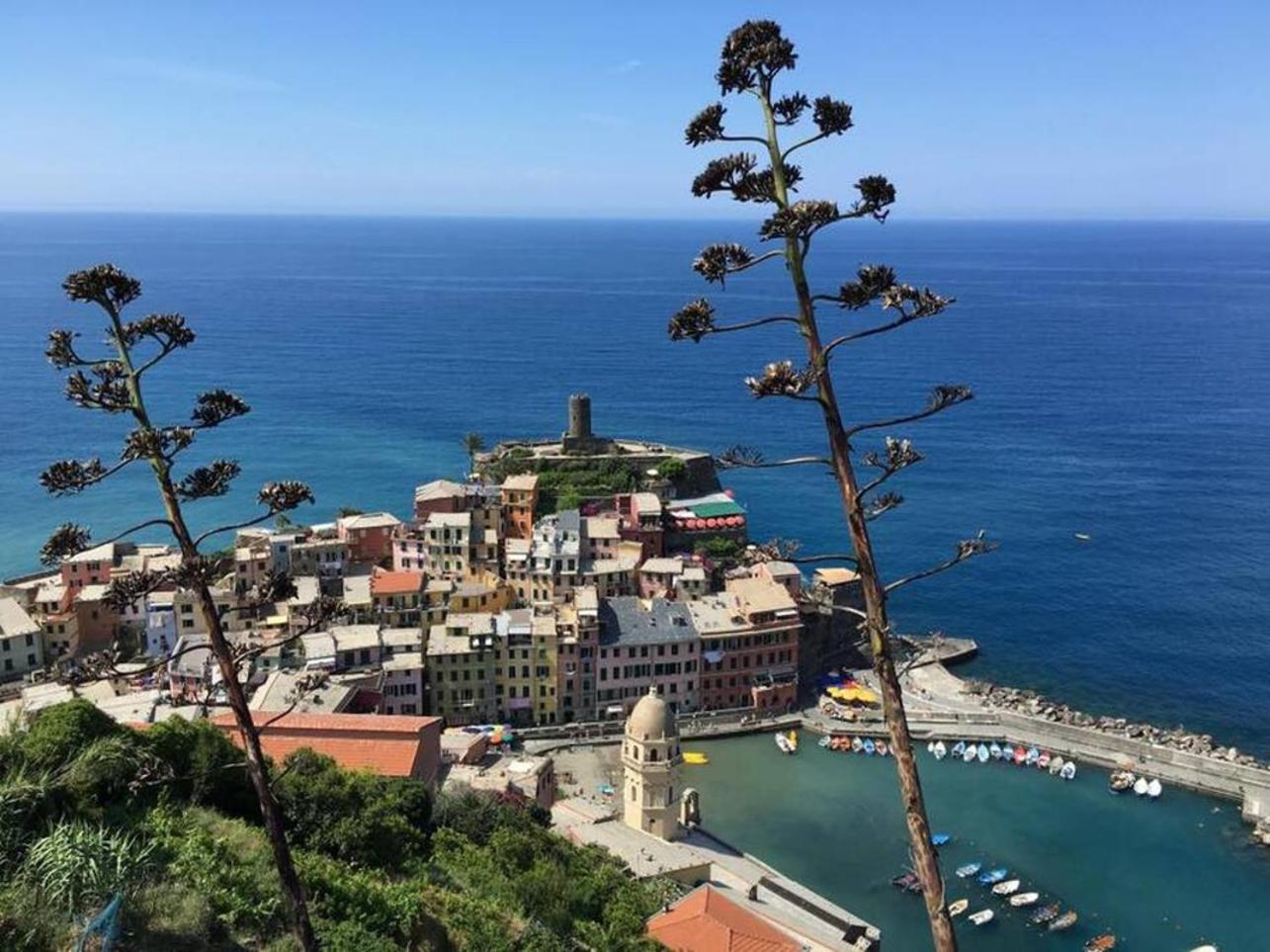 Il Ciasso Romantic Seafront Escape Вернаца Екстериор снимка