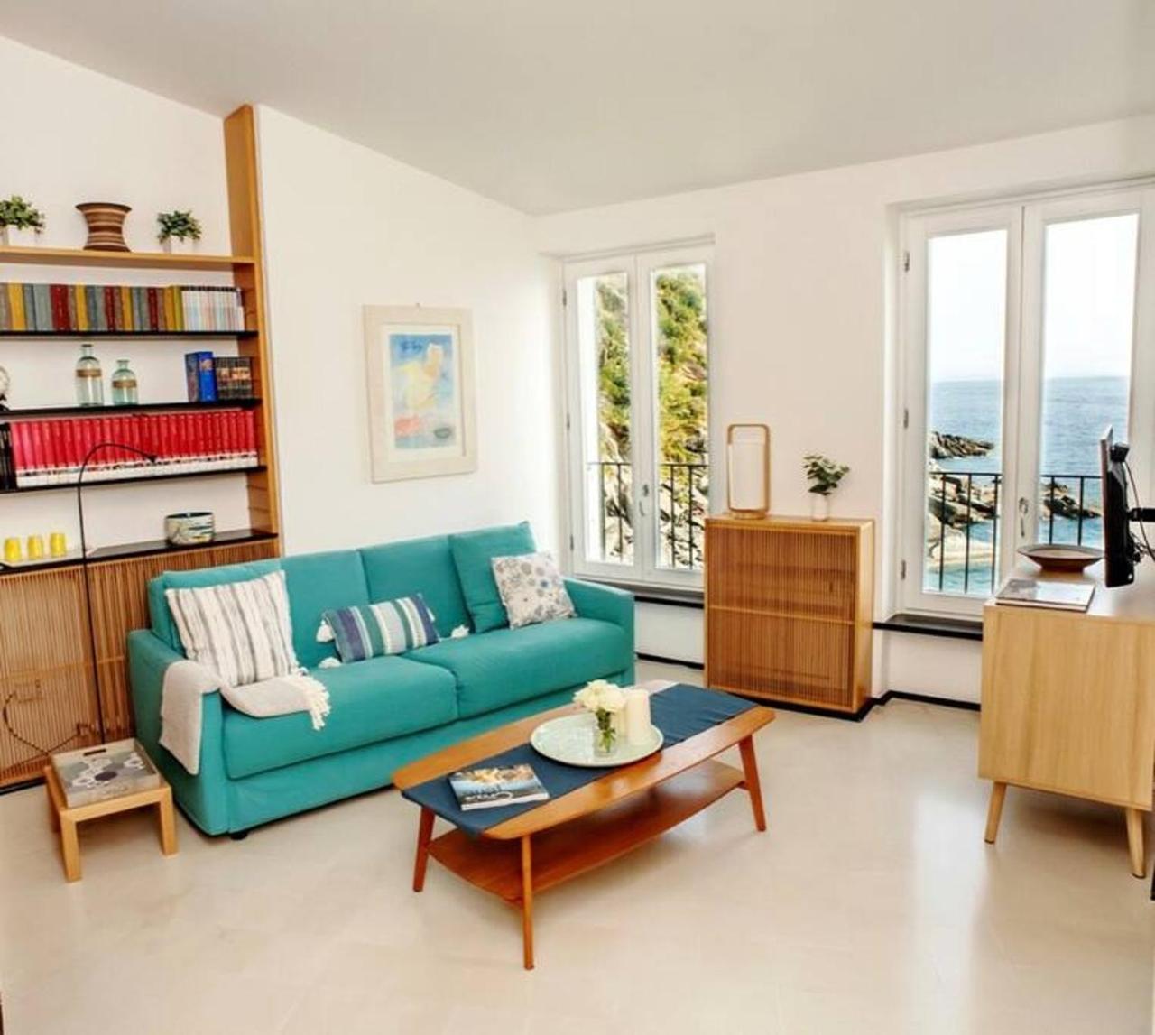 Il Ciasso Romantic Seafront Escape Вернаца Екстериор снимка